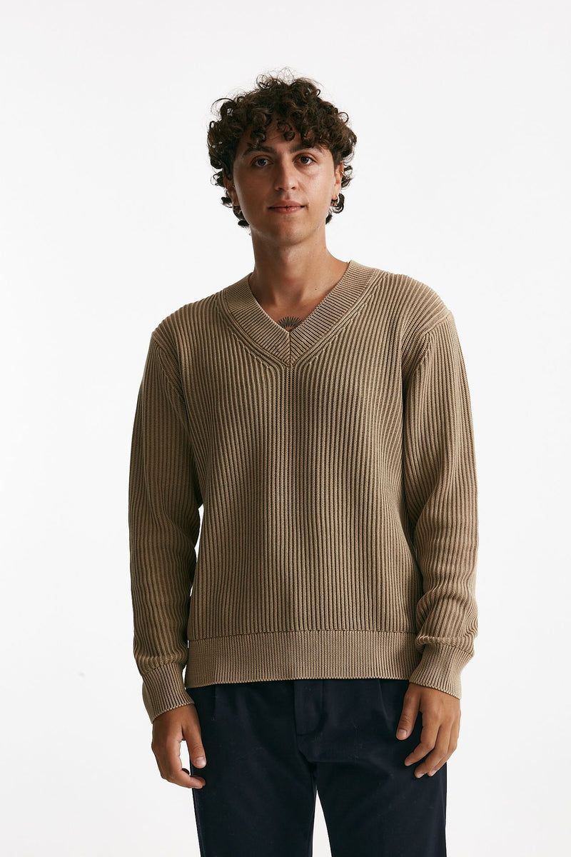 Maglia scollo a V cammello men Diana studio - 1