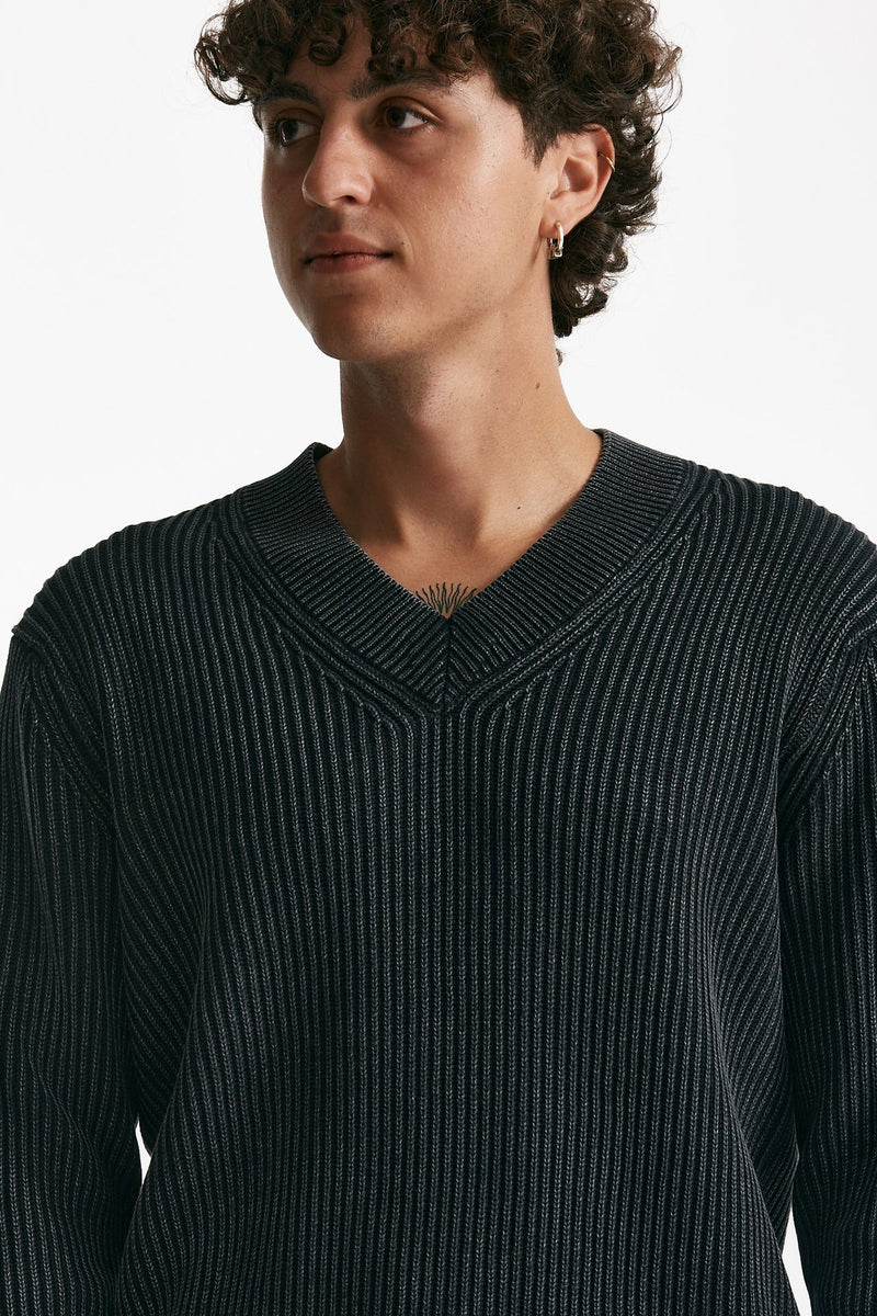 Maglia scollo a V in cotone nero men Diana studio - 5