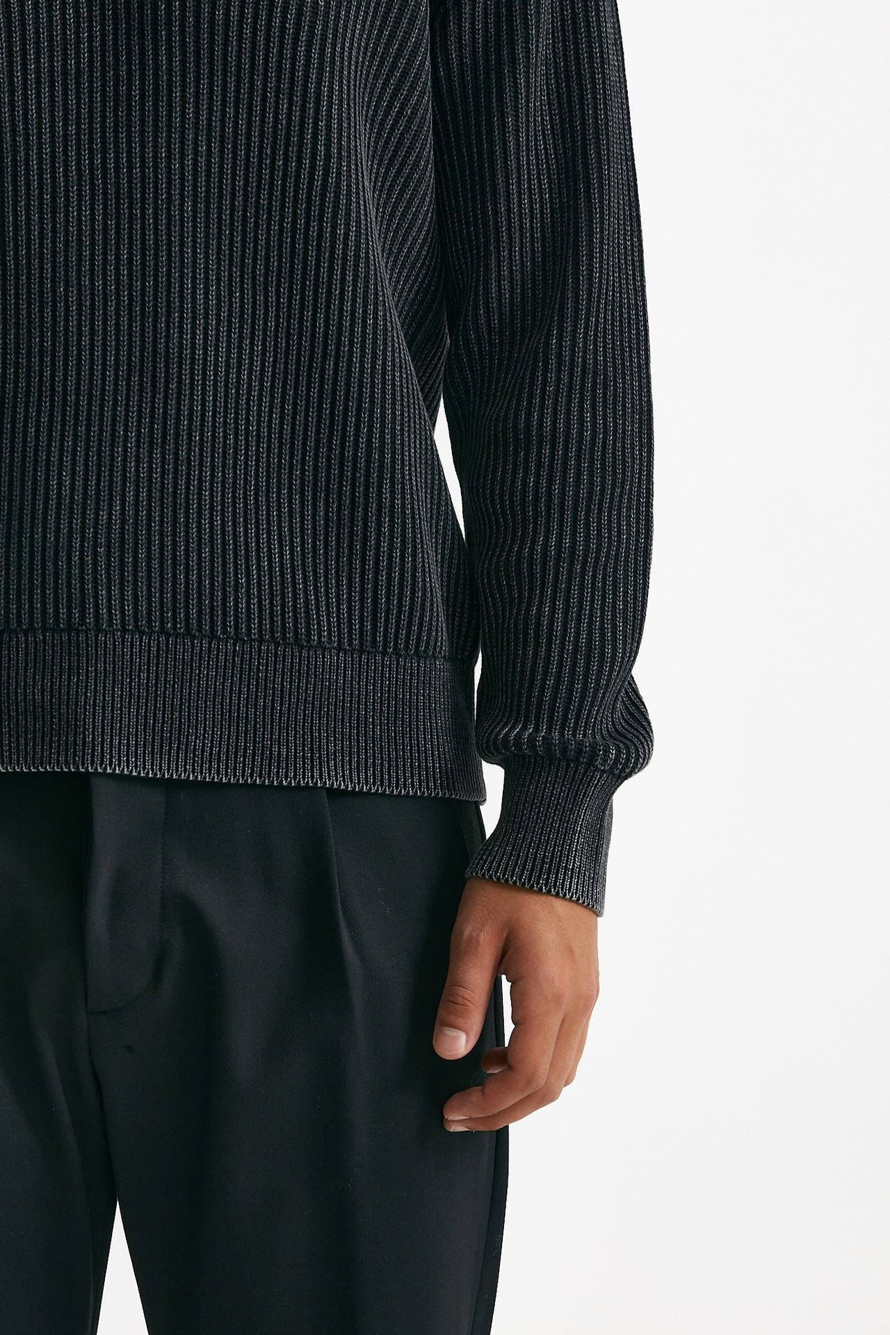 Maglia scollo a V in cotone nero men Diana studio - 6