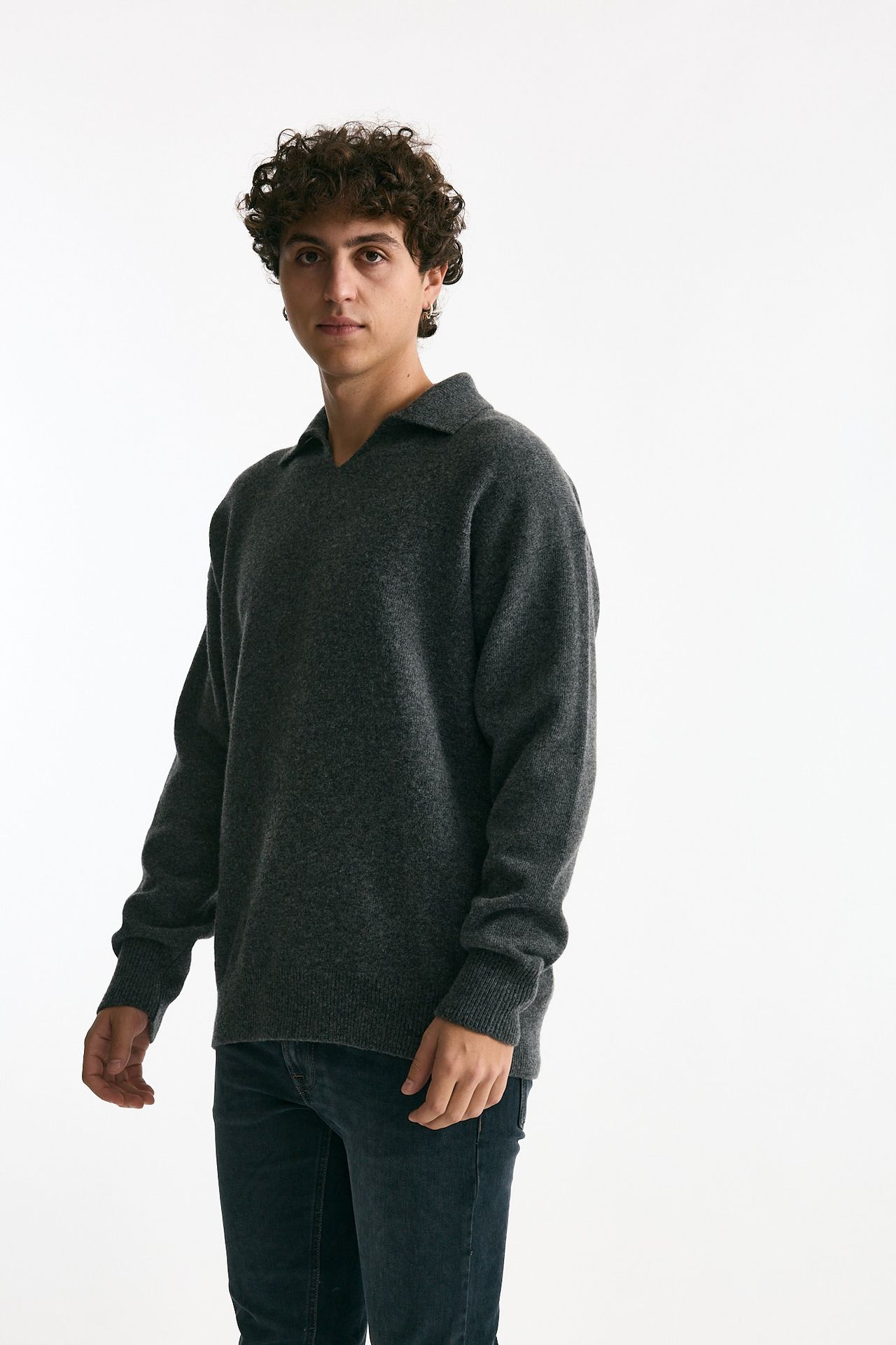 Polo in lana scollo V grigio men Grifoni - 4