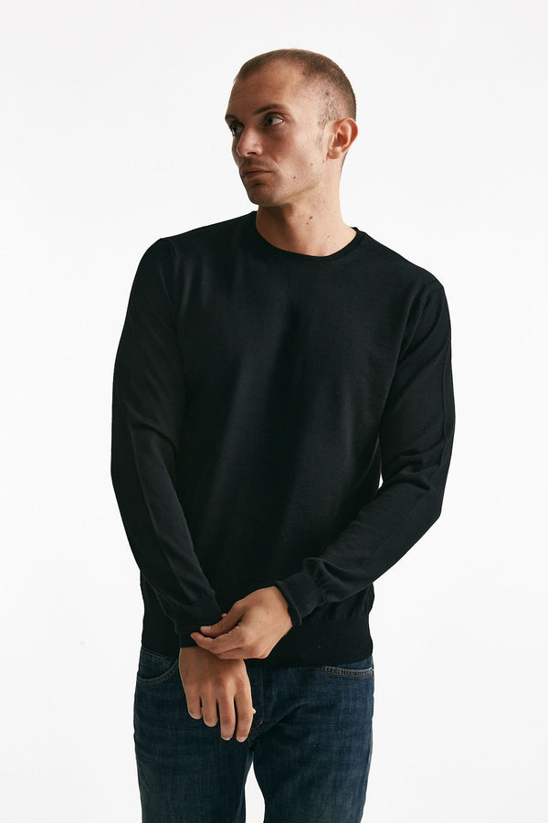 maglia girocollo in lana rasata nero men Hosio