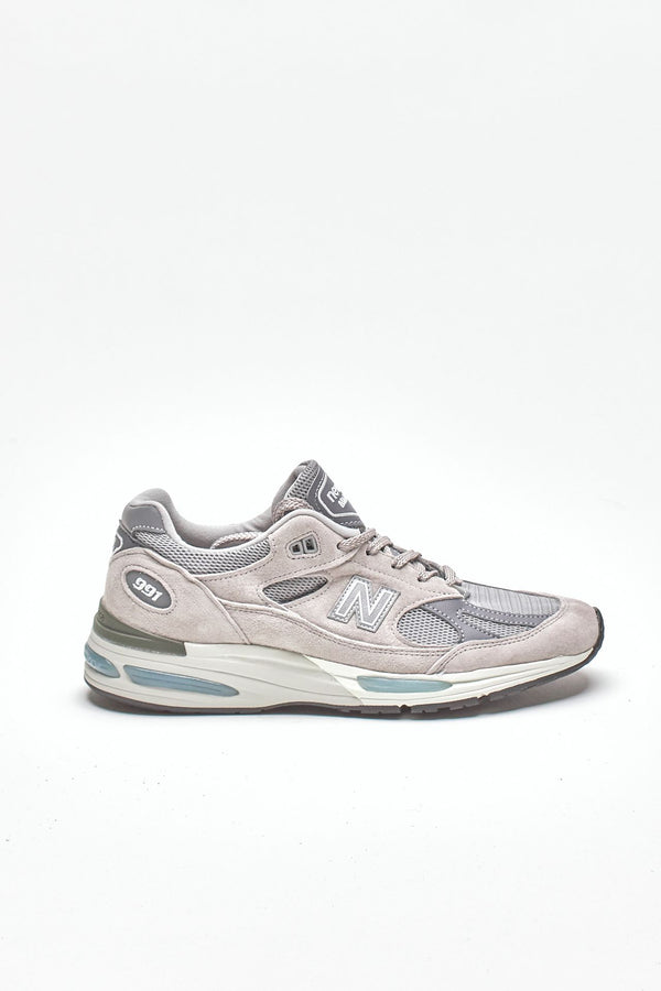 sneakers made in uk 991v2 in suede men New balance