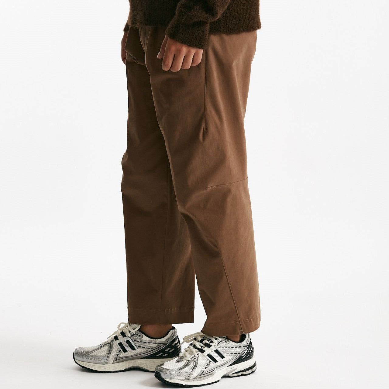 Pantalone GIULIO CARROT in cotone cammello men Nine in the morning - 8