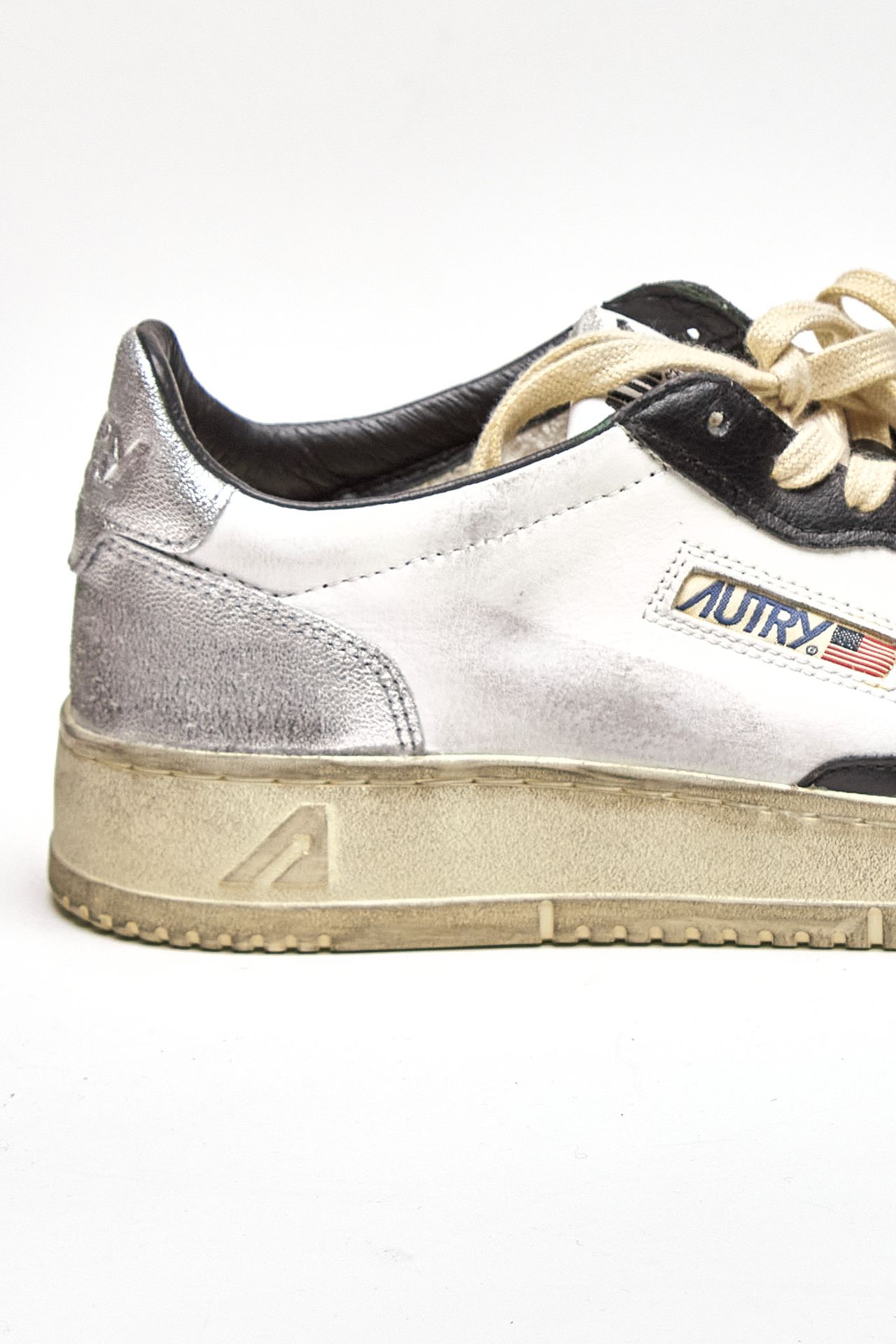 Sneakers SUPERVINTAGE LOW – AVLM-SV11 in pelle e nylon men Autry - 6