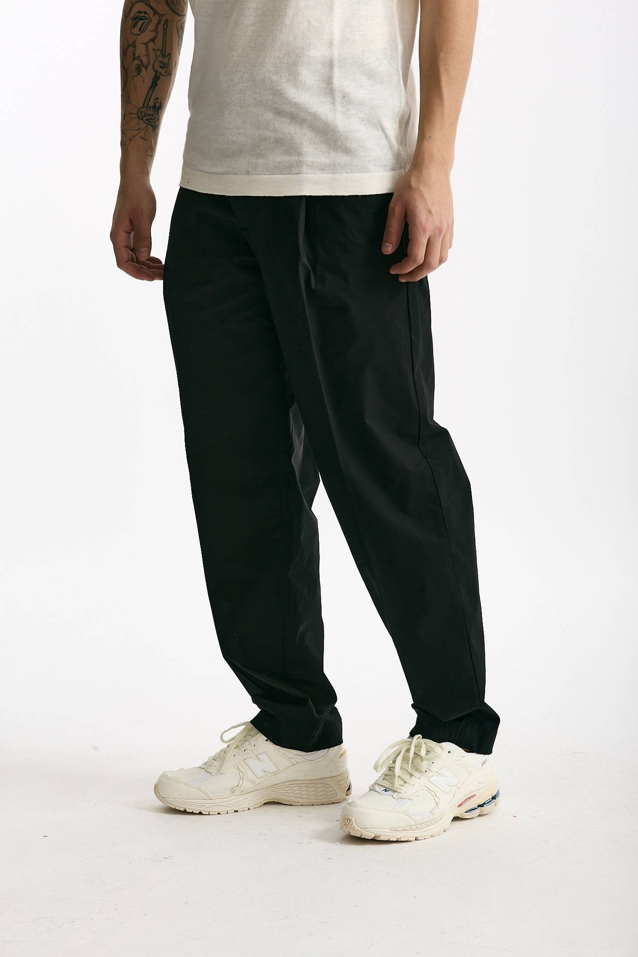 Pantalone GIN in cotone e lino stretch nero men Department five - 2