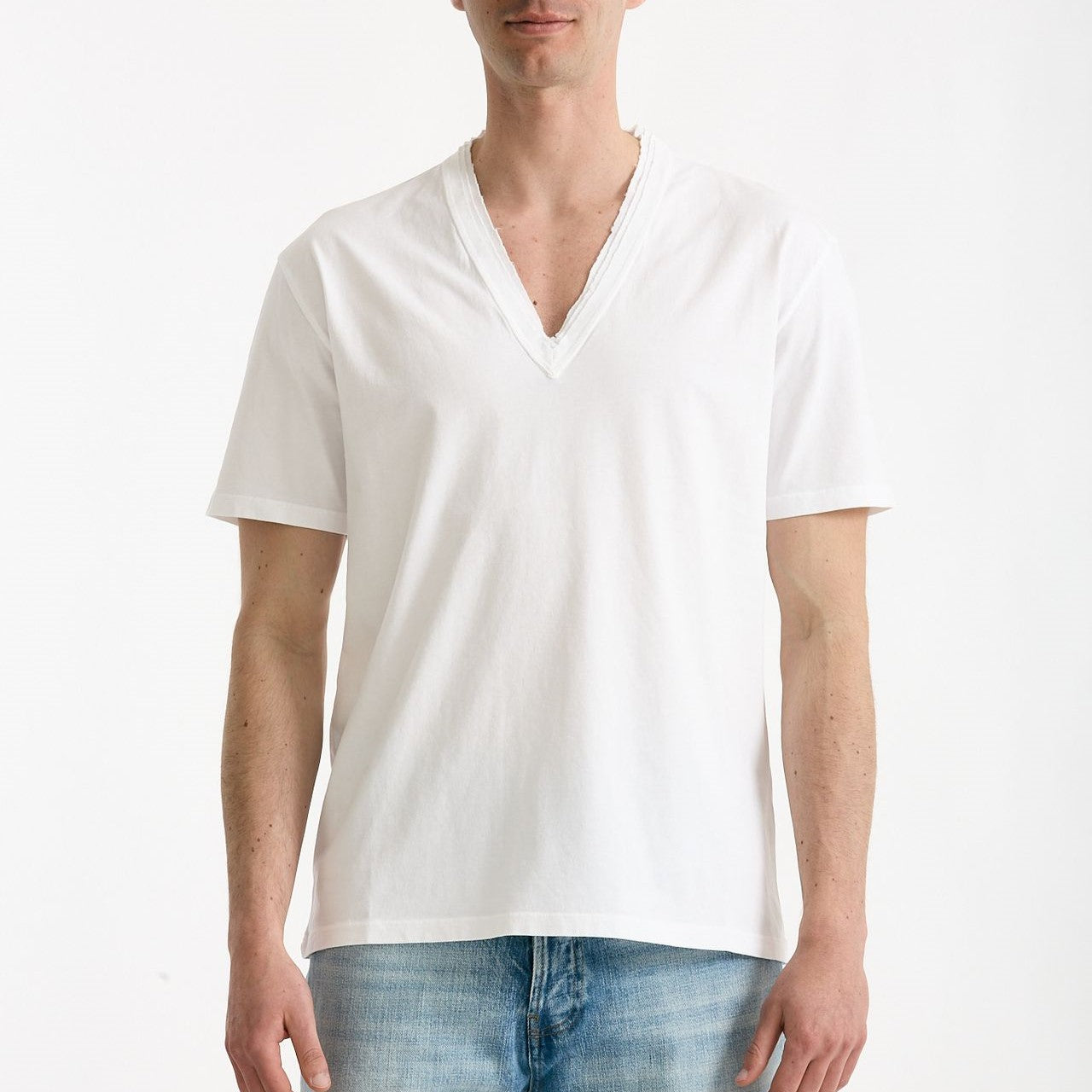 T-shirt Scollo a V bianco men Grifoni - 7