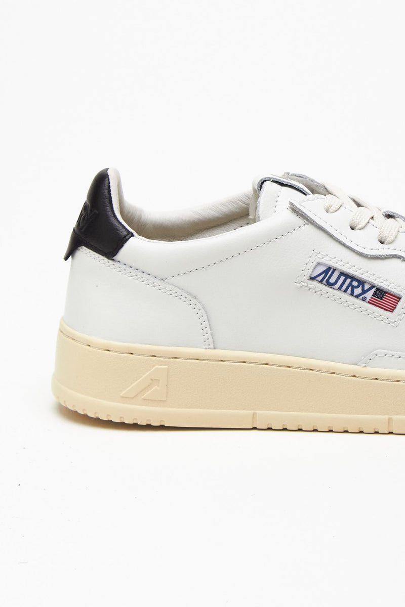 Sneakers MEDALIST LOW-AULM-LL22 in pelle men Autry - 6