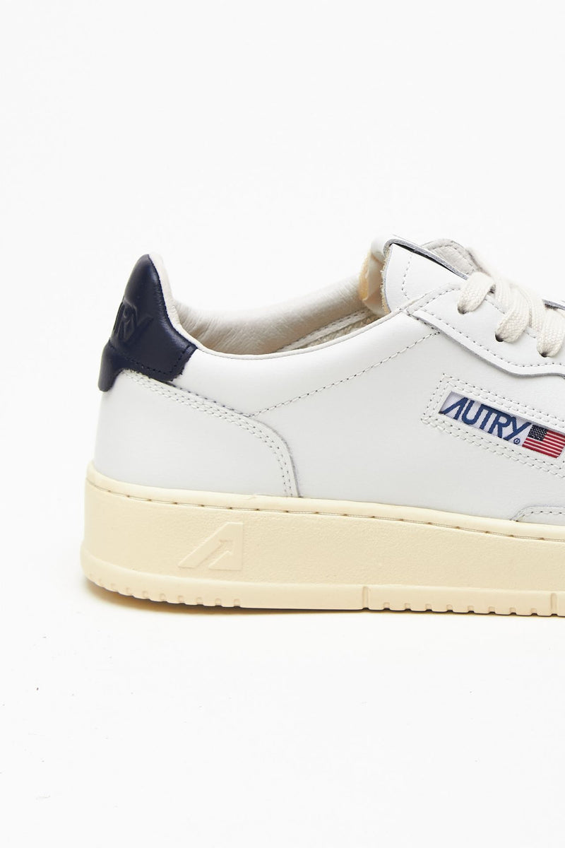 Sneakers MEDALIST LOW-AULM-LL12 in pelle men Autry - 6