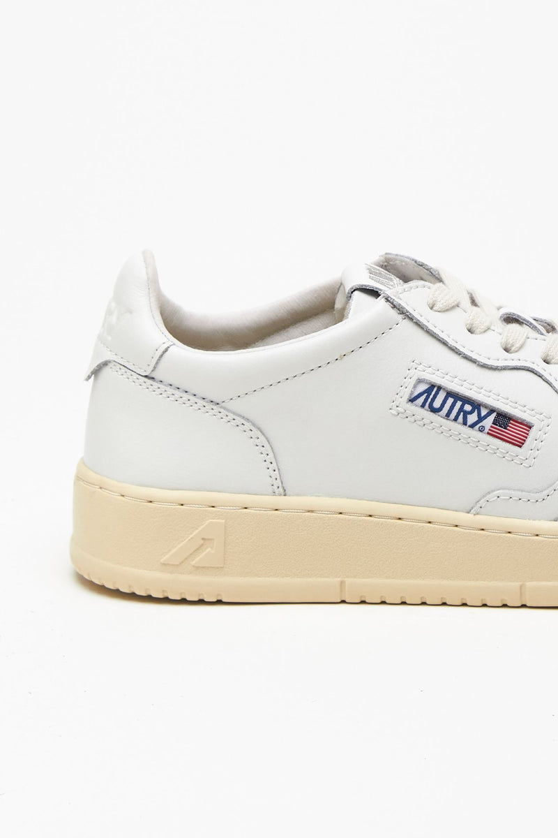 Sneakers MEDALIST LOW-AULM-LL15 in pelle men Autry - 6