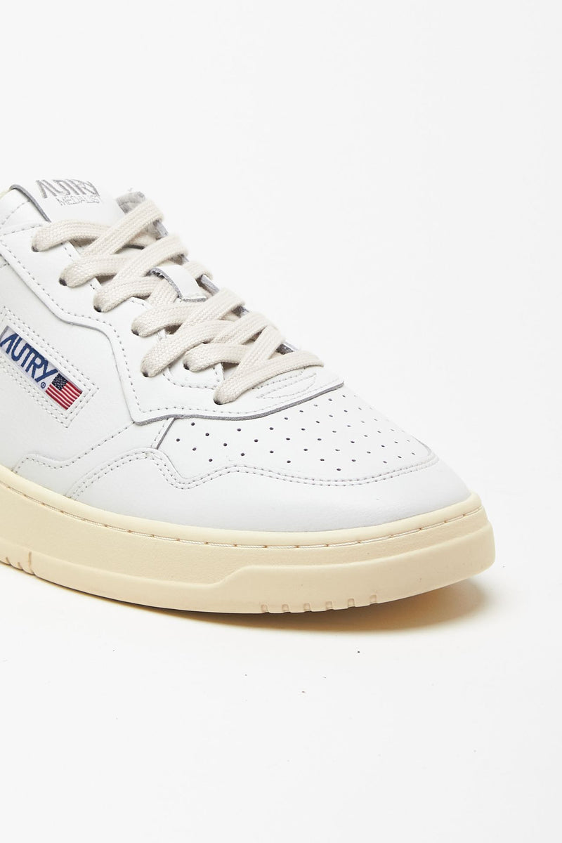 Sneakers MEDALIST LOW-AULM-LL26 in pelle men Autry - 5