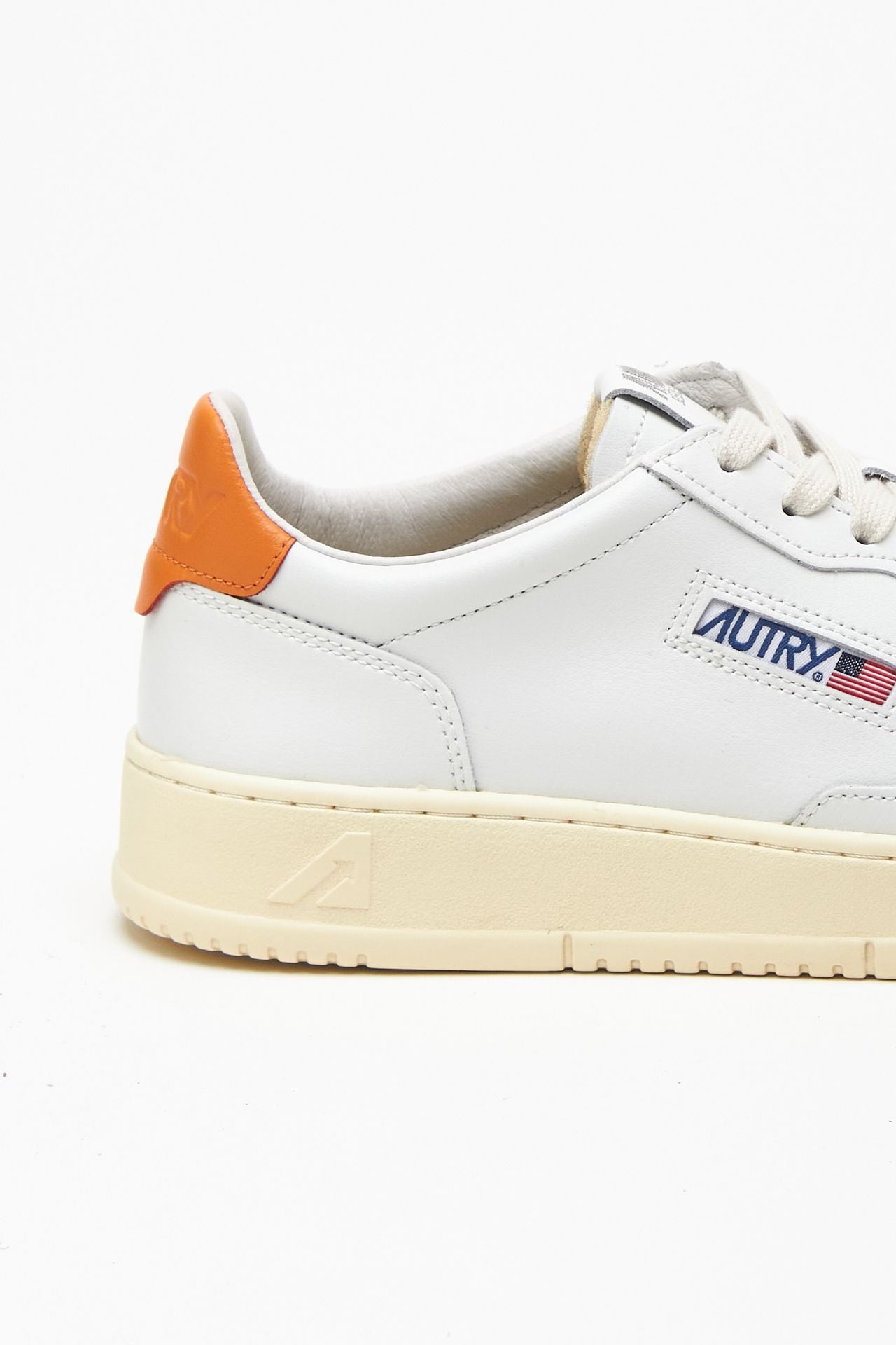 Sneakers MEDALIST LOW-AULM-LL26 in pelle men Autry - 6