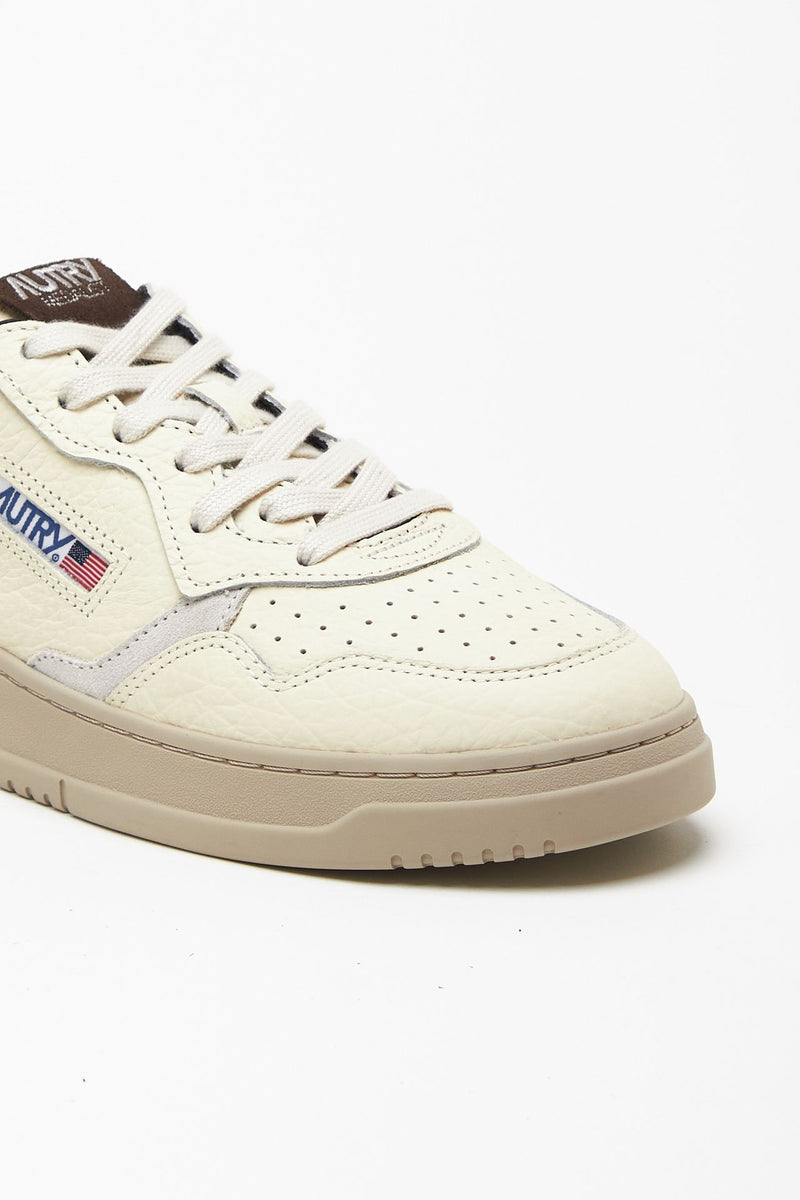 Sneakers MEDALIST LOW-AULM-LE15 in pelle martellata men Autry - 5
