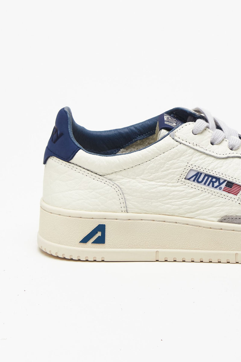 Sneakers MEDALIST LOW-AULM-NE20 in pelle martellata men Autry - 6