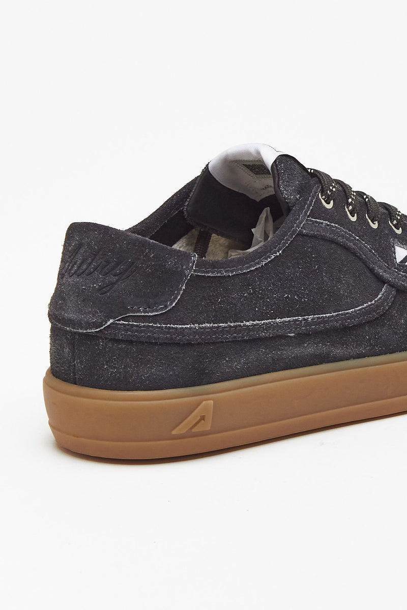 Sneakers WINDSCAPE LOW-SCLM-KQ06 in suede nero men Autry - 7