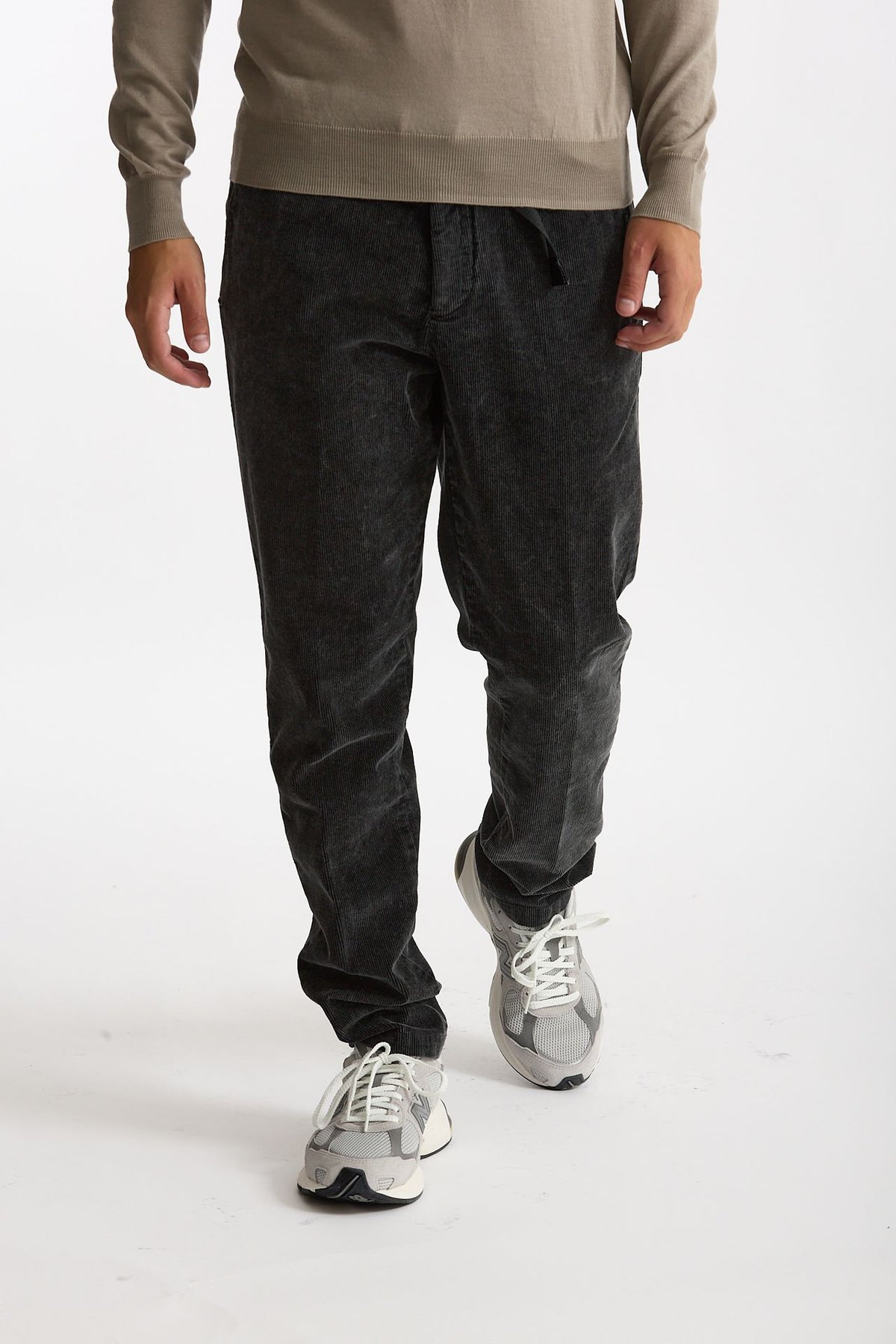Pantalone in velluto lavato stretch nero men White sand - 3